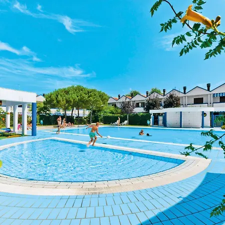 Сasa de vacaciones Villaggio Maja By Interhome Bibione